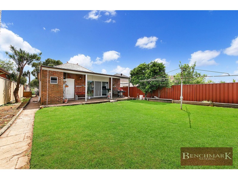 20 WARATAH STREET, Canterbury NSW 2193