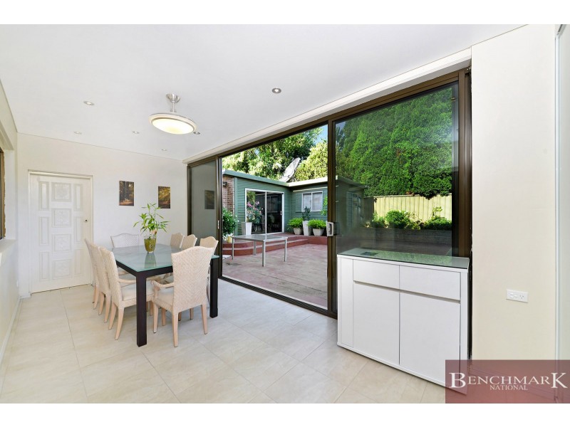 24 Raymond Ave, Roselands NSW 2196