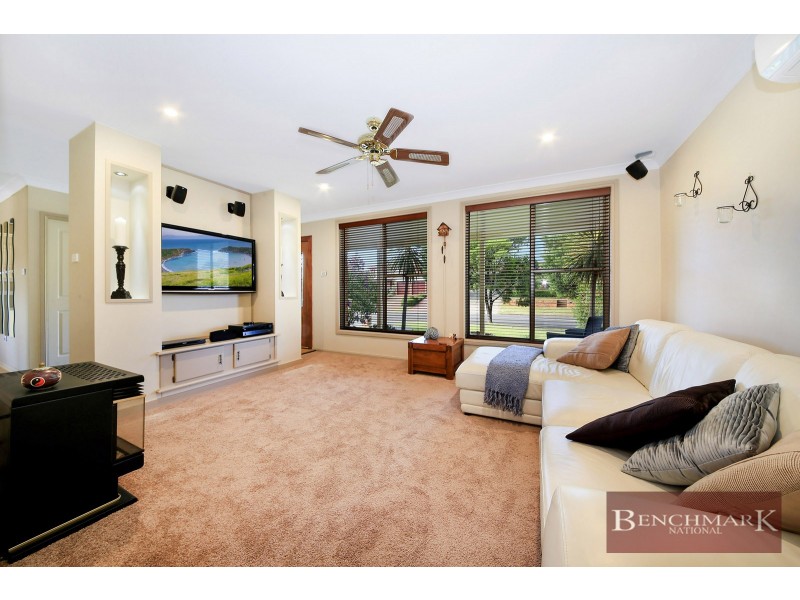 44 KEARNS AVE, Kearns NSW 2558