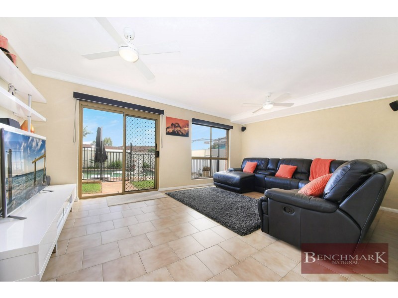 44 KEARNS AVE, Kearns NSW 2558
