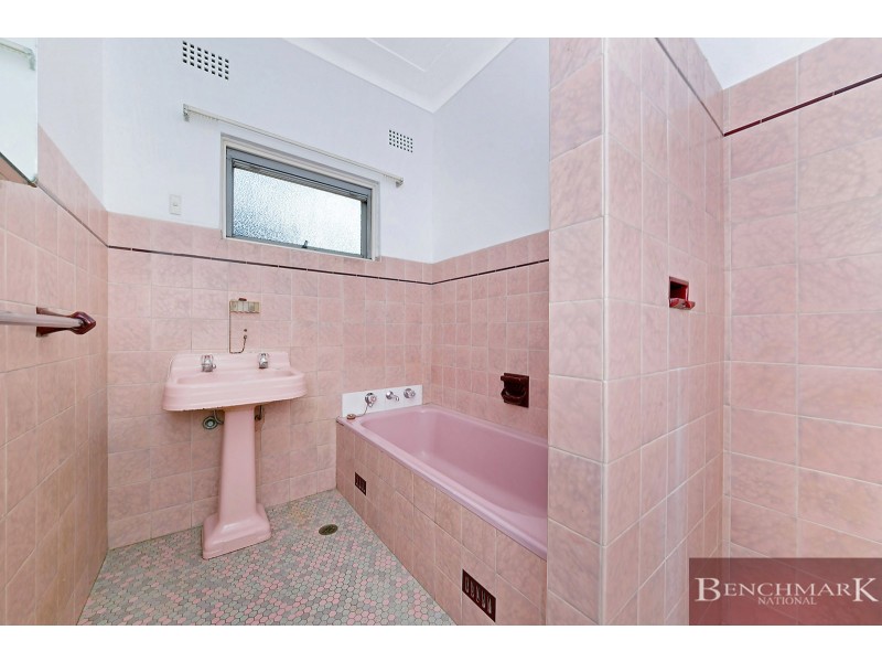 2 Berenice St, Roselands NSW 2196