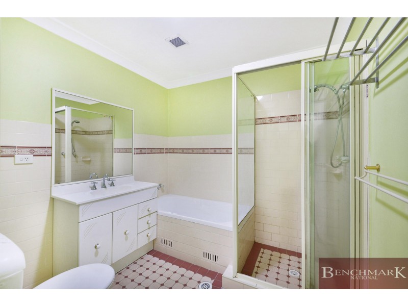 24/13 Hampden St, Beverly Hills NSW 2209