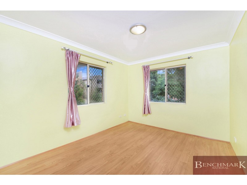 24/13 Hampden St, Beverly Hills NSW 2209