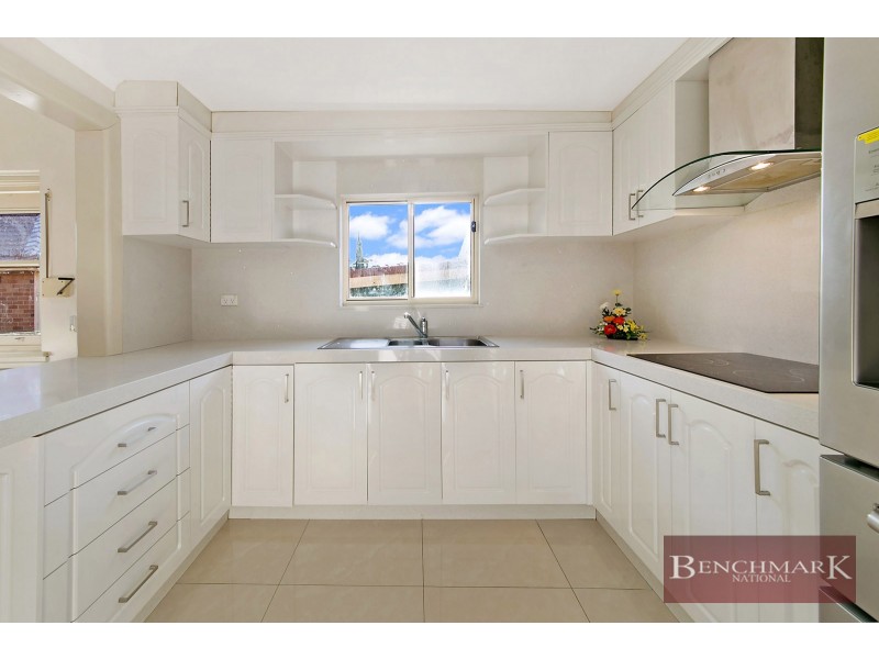 6 HUNTINGDALE AVE, Narwee NSW 2209