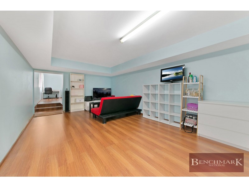 6 HUNTINGDALE AVE, Narwee NSW 2209
