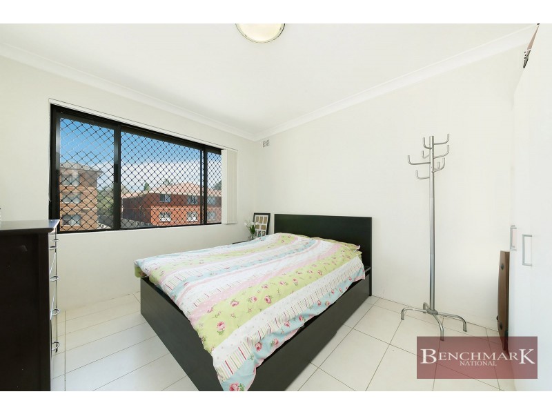 3/32-34 FIFTH AVE, Campsie NSW 2194