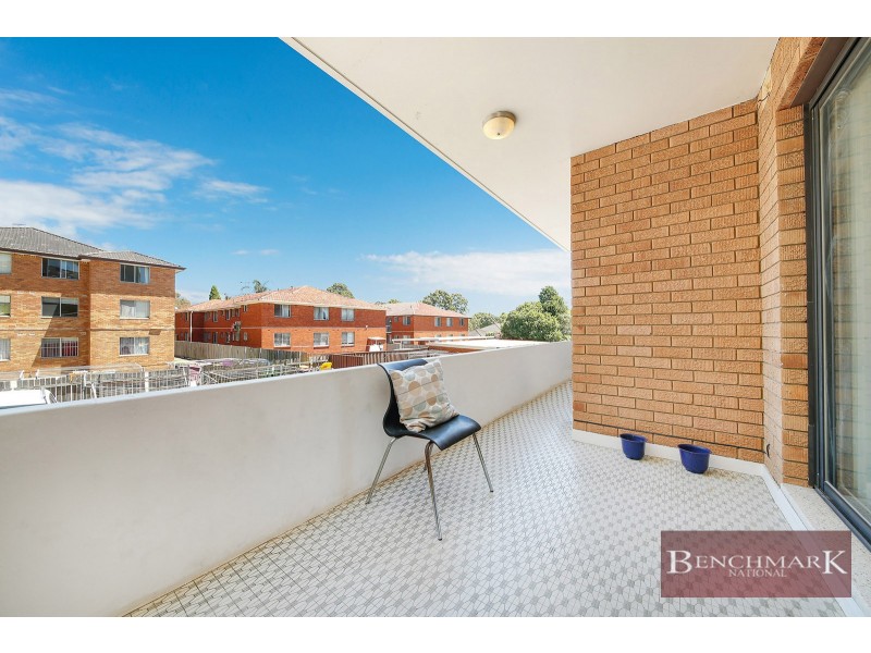 3/32-34 FIFTH AVE, Campsie NSW 2194