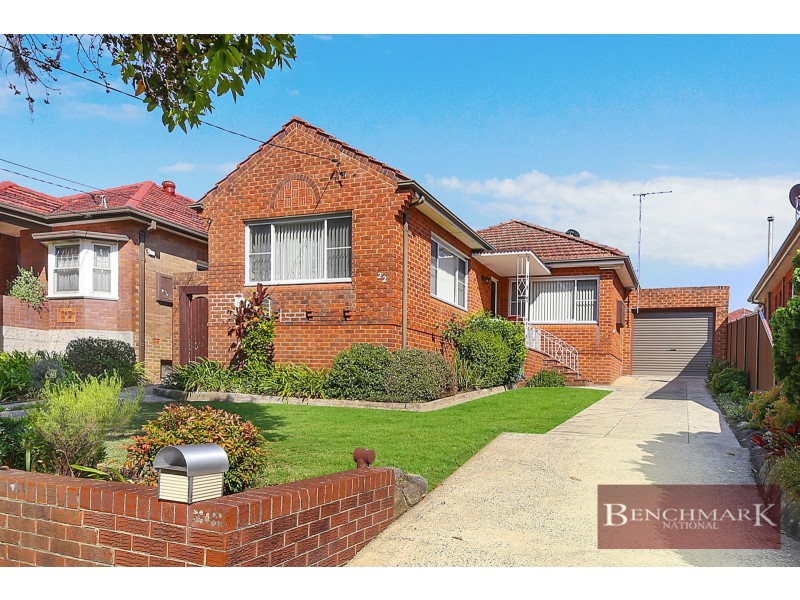 22 WARRAROONG STREET, Beverly Hills NSW 2209