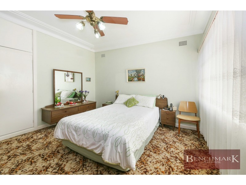 22 WARRAROONG STREET, Beverly Hills NSW 2209