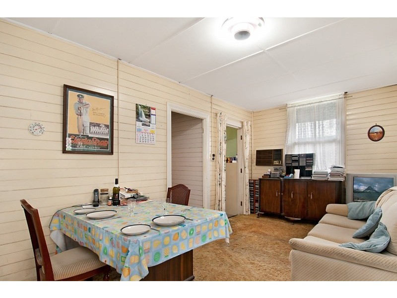 21 Waterview Street, Woy Woy NSW 2256