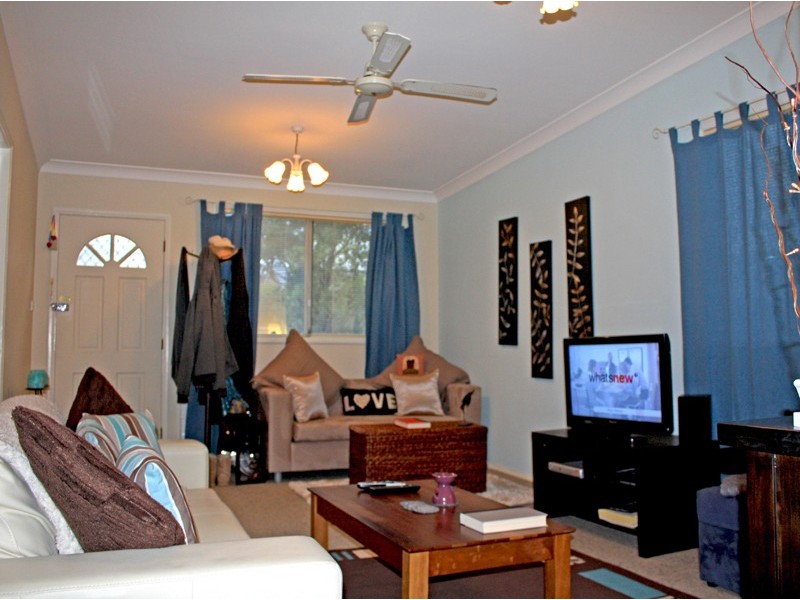 11 Greenfield Drive, Empire Bay NSW 2257