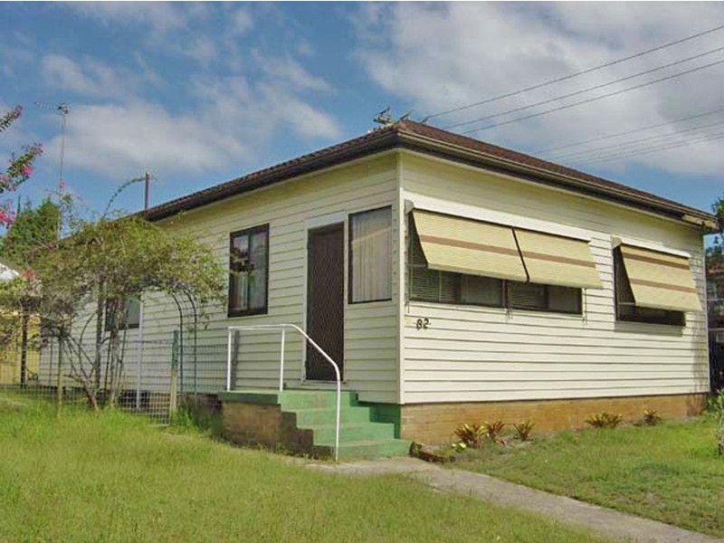 82 Railway Street, Woy Woy NSW 2256