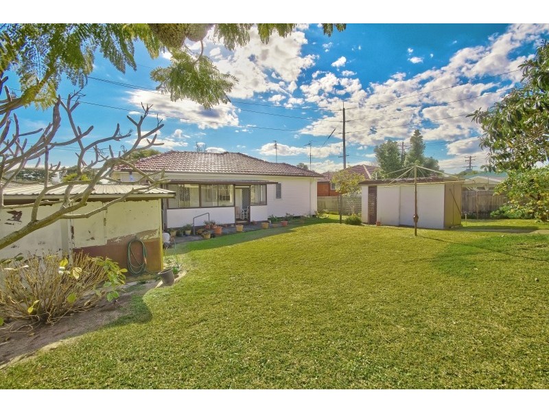 39 Melba Road, Woy Woy NSW 2256