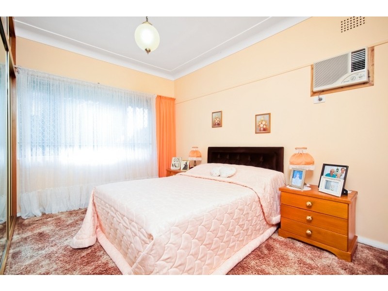 39 Melba Road, Woy Woy NSW 2256