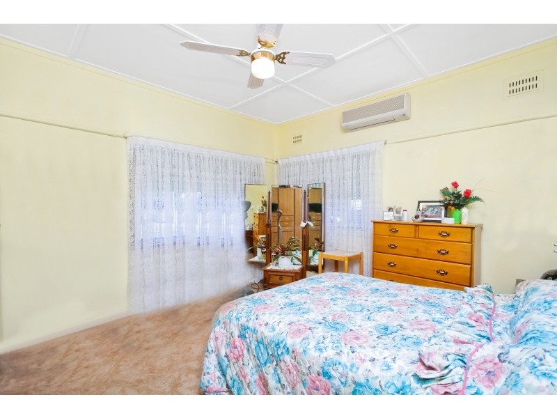 35 Bowden Road, Woy Woy NSW 2256