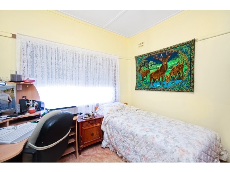 35 Bowden Road, Woy Woy NSW 2256