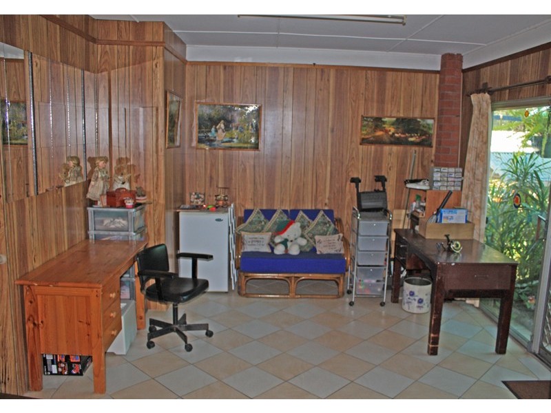 38 Mckenzie Ave, Woy Woy NSW 2256