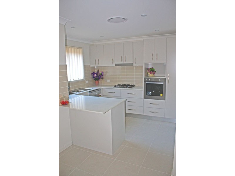 2/71 Victoria Road, Woy Woy NSW 2256