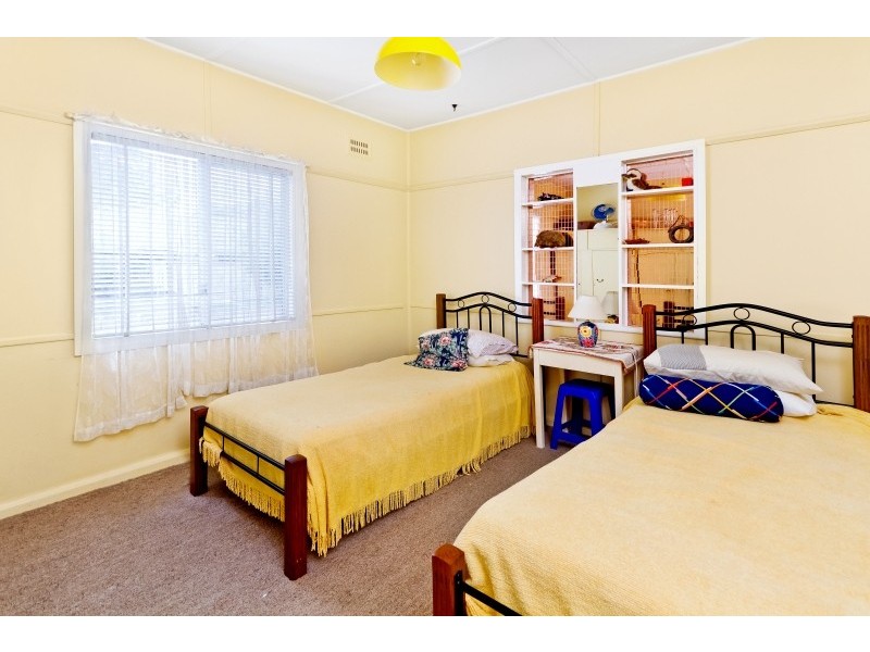 27 Farnell Road, Woy Woy NSW 2256