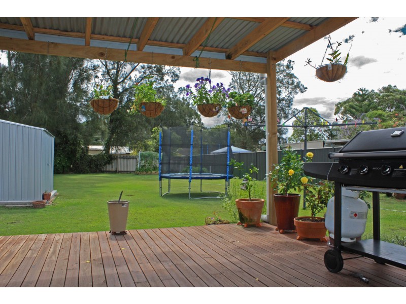 23 Greenfield Road, Empire Bay NSW 2257