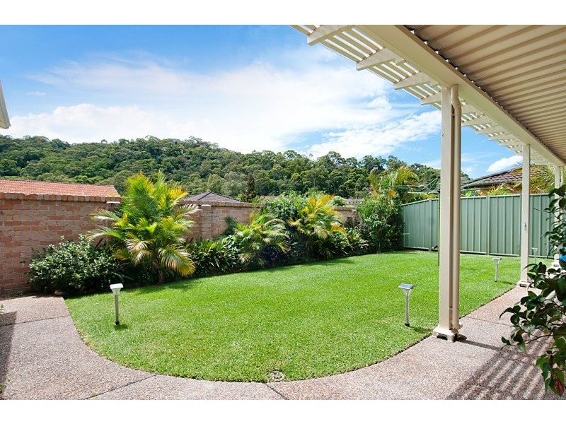 8 Macquaire Place, Umina Beach NSW 2257