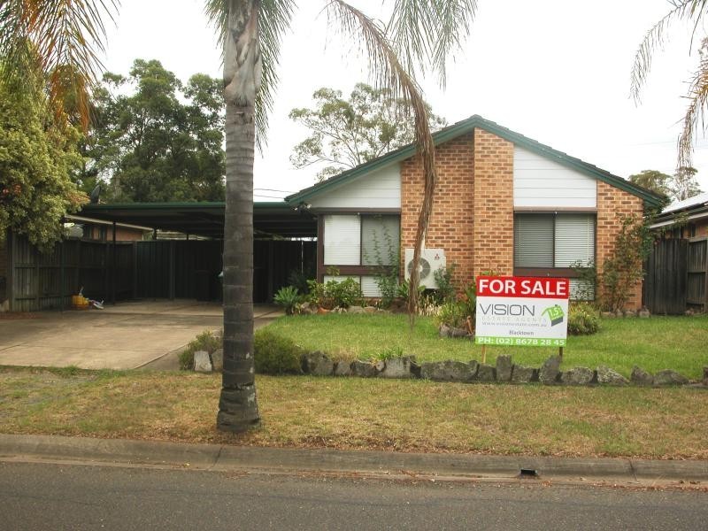 34 Amsterdam Street, Oakhurst NSW 2761
