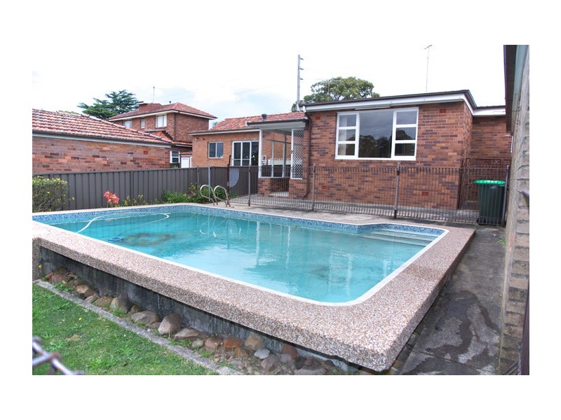 30 LACEY STREET, Kogarah Bay NSW 2217