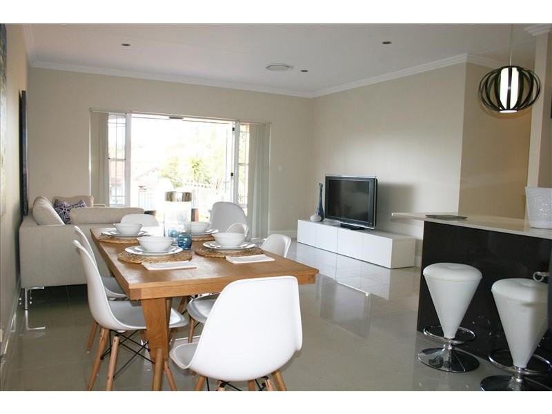 1/13-17 GREENACRE ROAD, South Hurstville NSW 2221