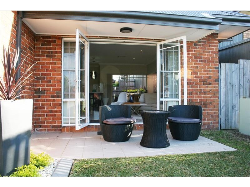 1/13-17 GREENACRE ROAD, South Hurstville NSW 2221