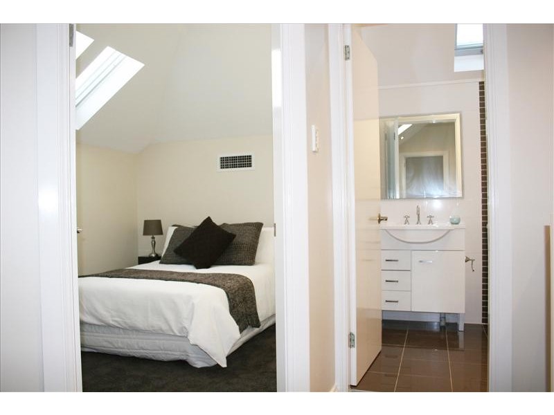 1/13-17 GREENACRE ROAD, South Hurstville NSW 2221