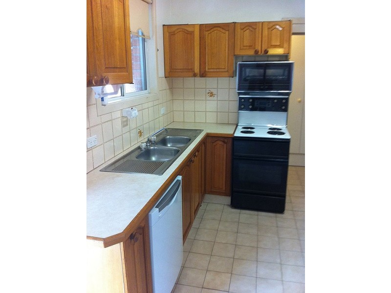 2/37 GREENACRE ROAD, South Hurstville NSW 2221