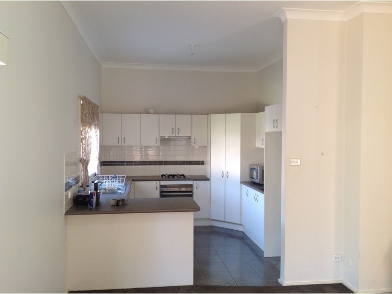 7 FAIRCHILD ROAD, Campbelltown NSW 2560