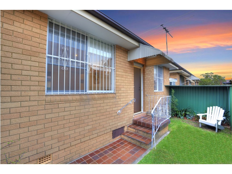 3/136-138 RUSSELL AVE, Dolls Point NSW 2219