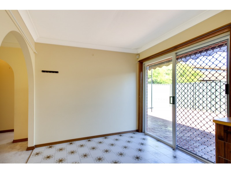 Macquarie Fields NSW 2564