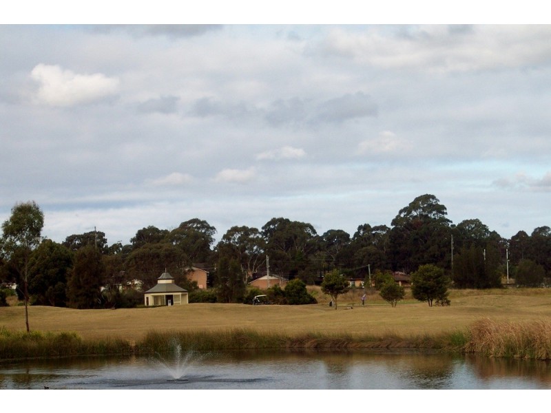Macquarie Links NSW 2565