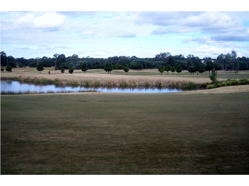 Macquarie Links NSW 2565