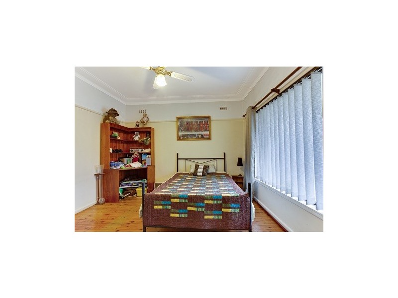 Macquarie Fields NSW 2564