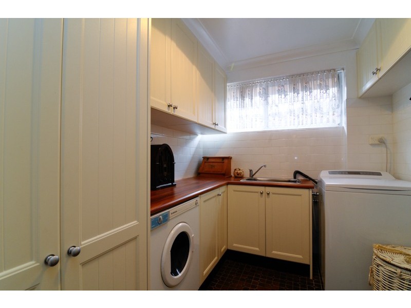 Macquarie Fields NSW 2564