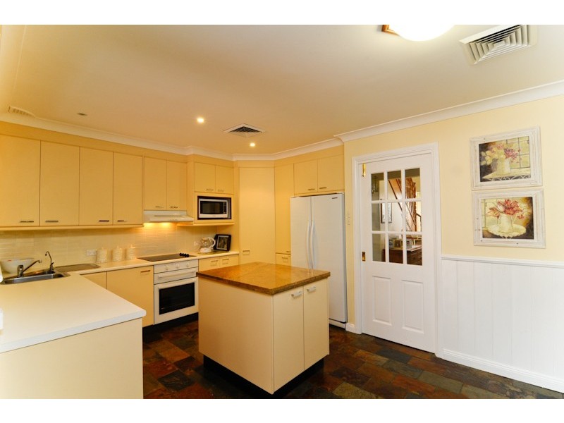 Macquarie Fields NSW 2564