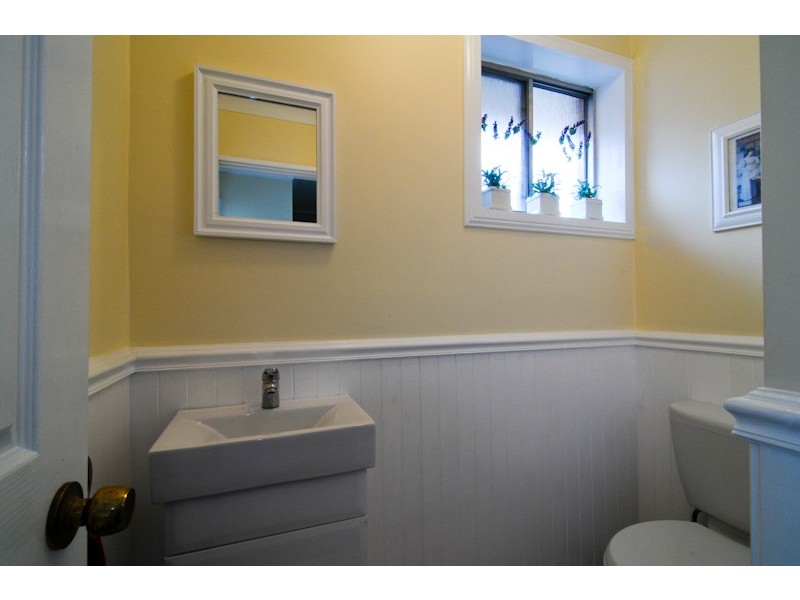 Macquarie Fields NSW 2564