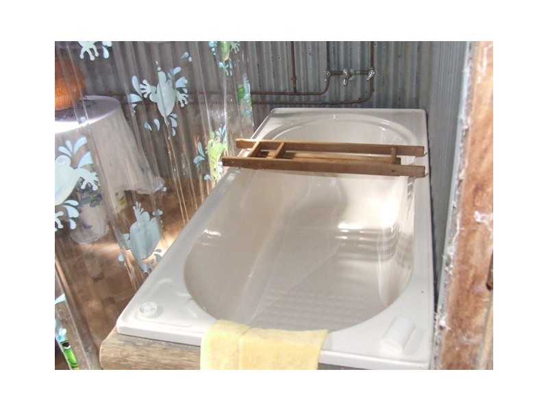 96 Buckley Road, Kin Kin QLD 4571