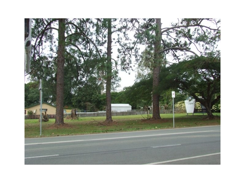 2 English Street, Elimbah QLD 4516