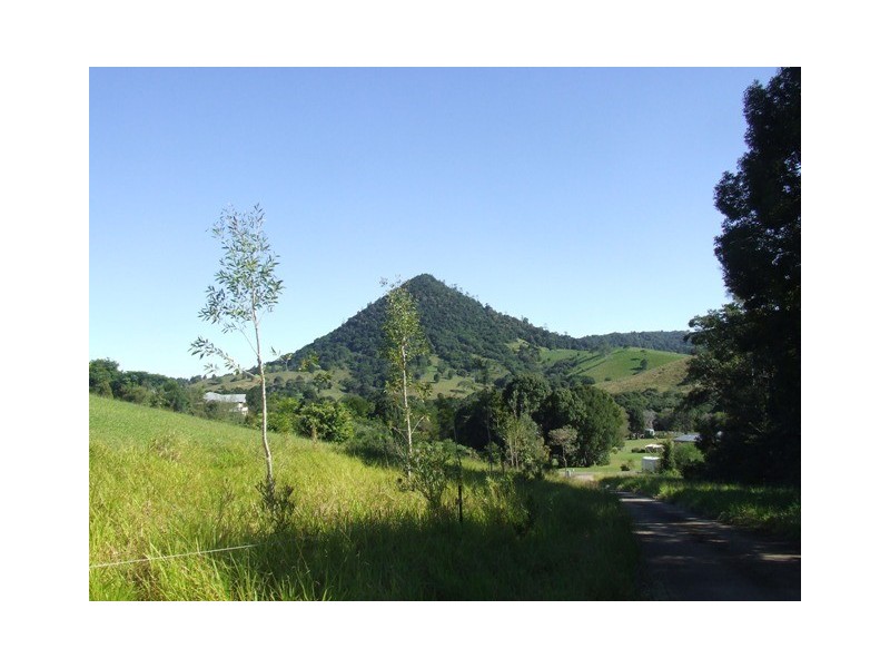 Pinbarren QLD 4568