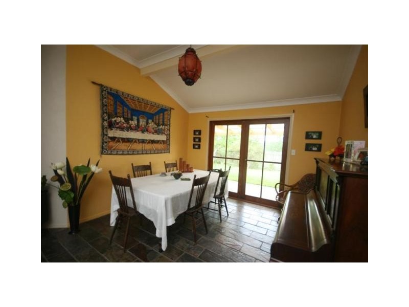 31 Woodswallow Lane, Black Mountain QLD 4563
