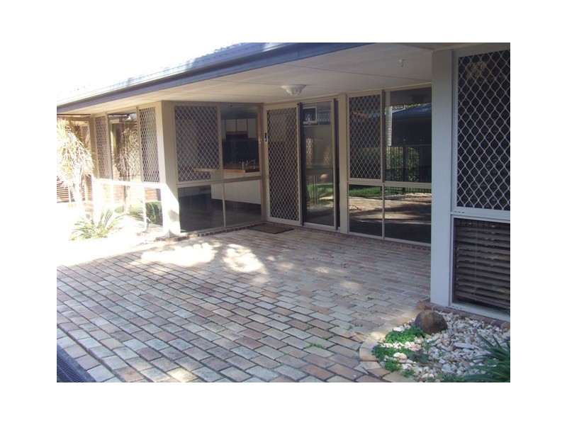 103 ARRABRI AVENUE, Mount Ommaney QLD 4074