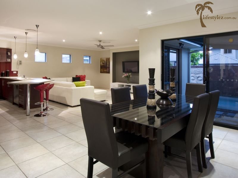 Hope Island QLD 4212