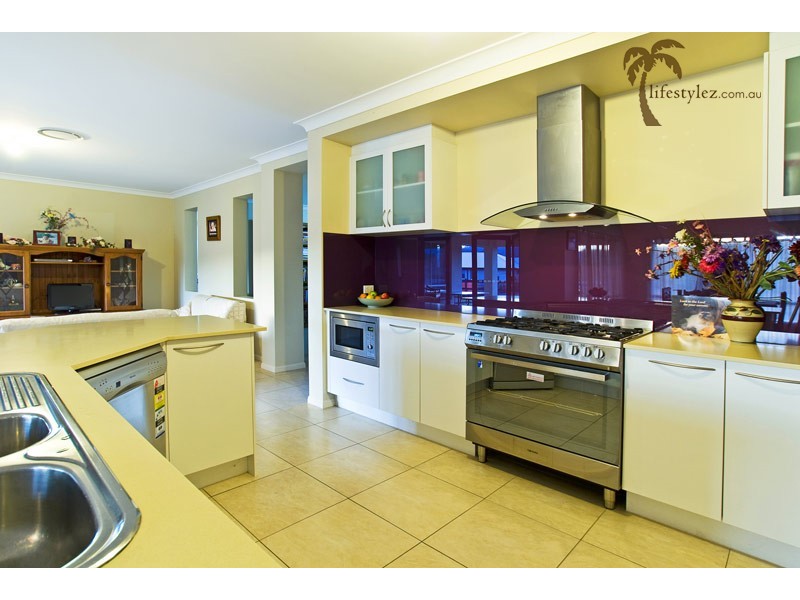 Maudsland QLD 4210