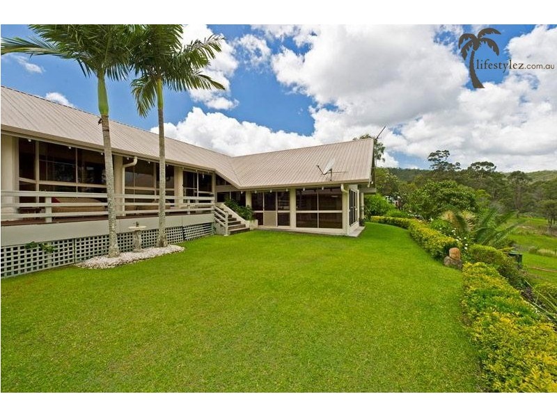 30 Holyrood Road, Maudsland QLD 4210