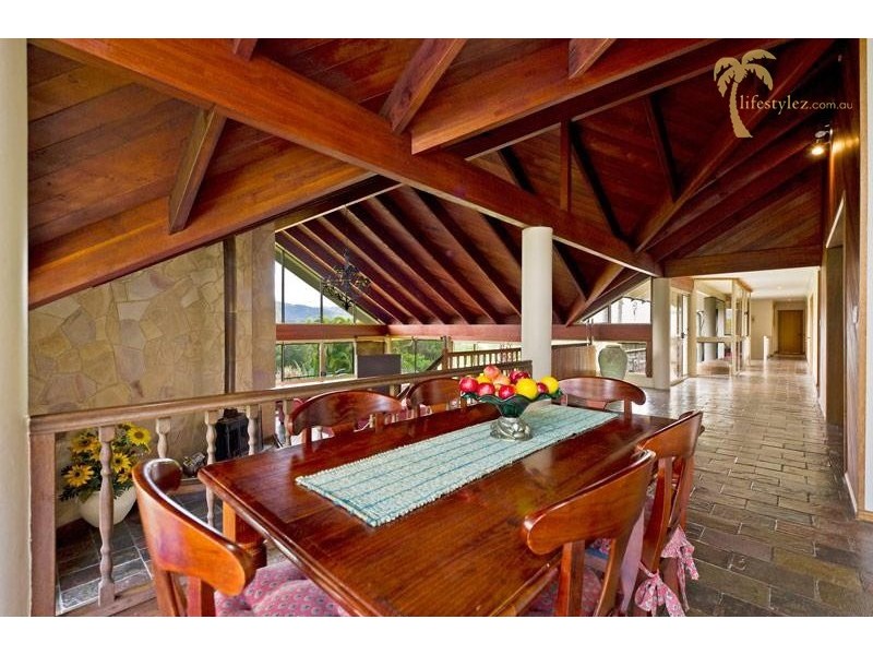 30 Holyrood Road, Maudsland QLD 4210