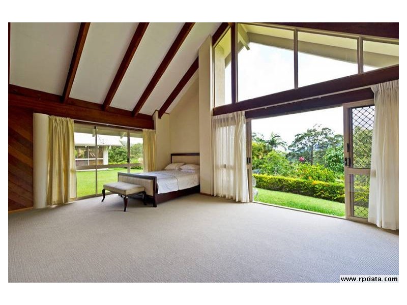 30 Holyrood Road, Maudsland QLD 4210